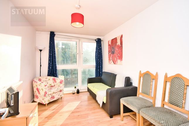Maisonette to rent in Solebay St, Off Mile End Road, London