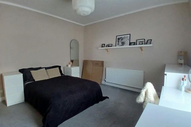 Kirby Road, Blackburn photo 5
