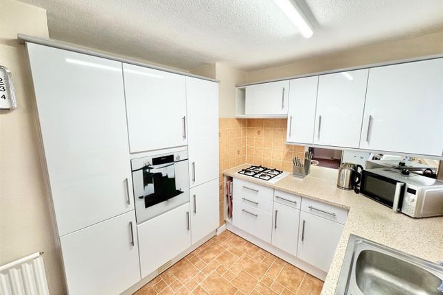 8, Collaton Road, Wigston photo 4