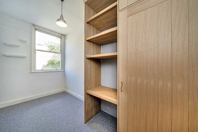 Flat 5, 46, Bassett Road, London photo 4