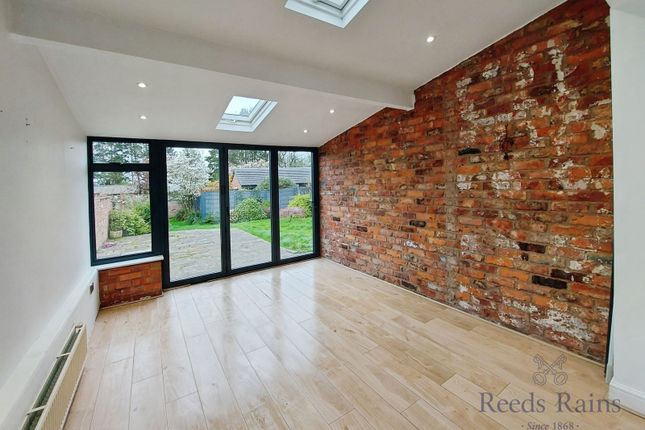 Smithy Cottage, 106a, Adlington Road, Cheshire photo 3