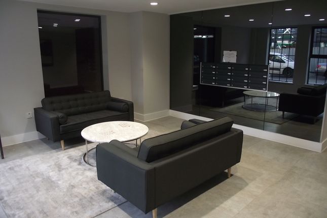 Apartment 61, Birmingham photo 2