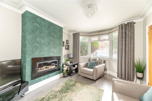 20, Trescoe Avenue, West Yorkshire photo 2