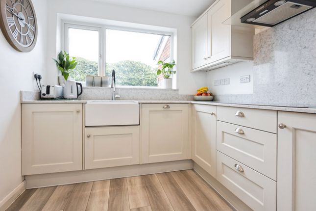 9, Haulton Drive, Derby photo 5