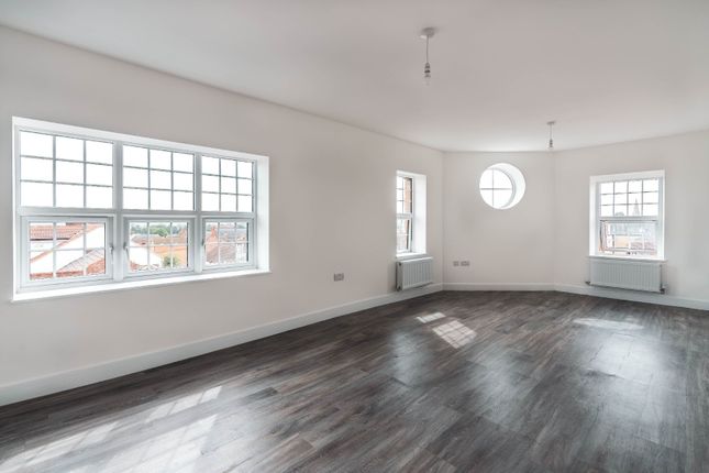 12, Mill Road, Wellingborough photo 4