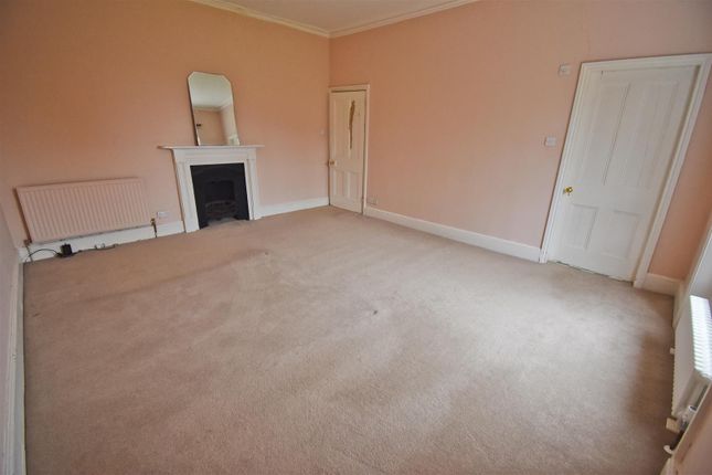 Bedroom 1.1.Jpg