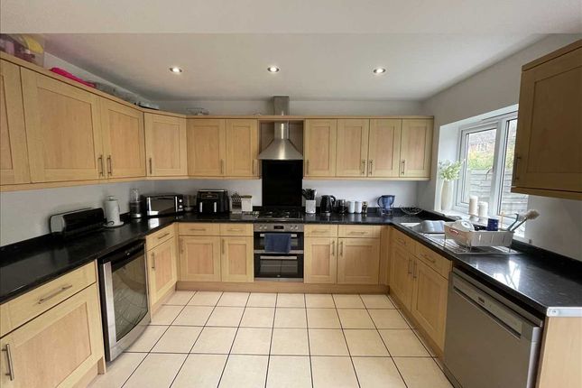 Semi-detached house to rent in Fabian Crescent, Shirley, Solihull