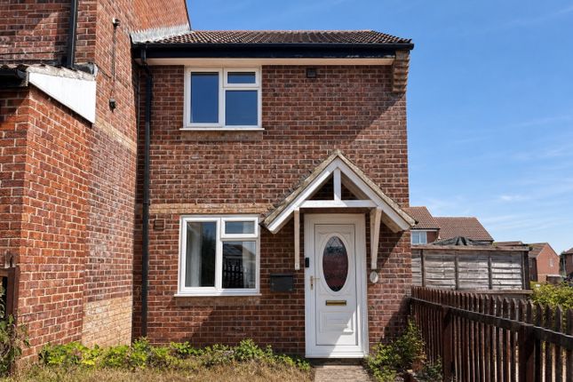 32 Biddiscombe Close, Bridgwater, Somerset photo 2