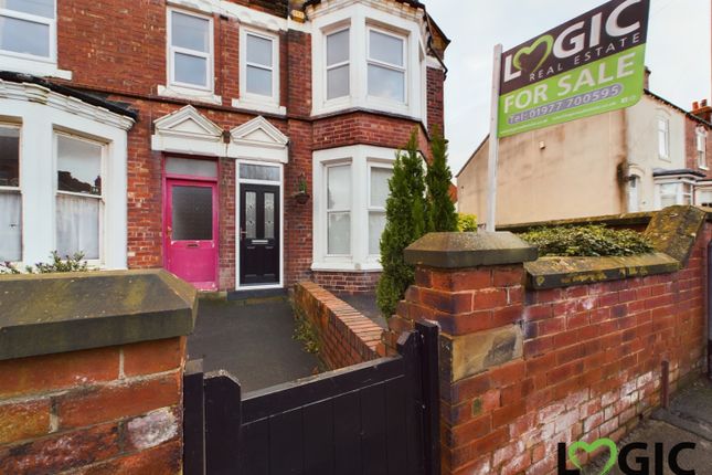 End terrace house for sale in Banks Avenue, Pontefract, West Yorkshire