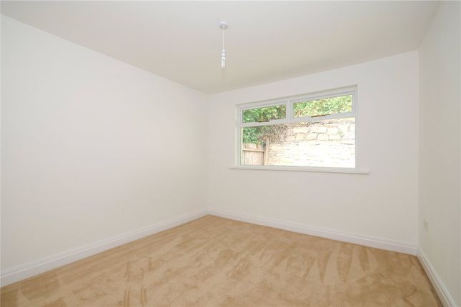 54, Baildon Road, Shipley photo 4