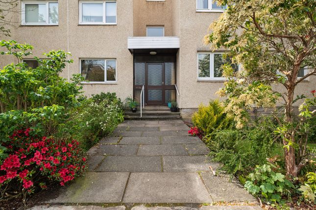 79 Netherblane Blanefield, Glasgow photo 2