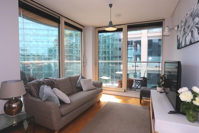 Flat to rent in Leftbank, Manchester