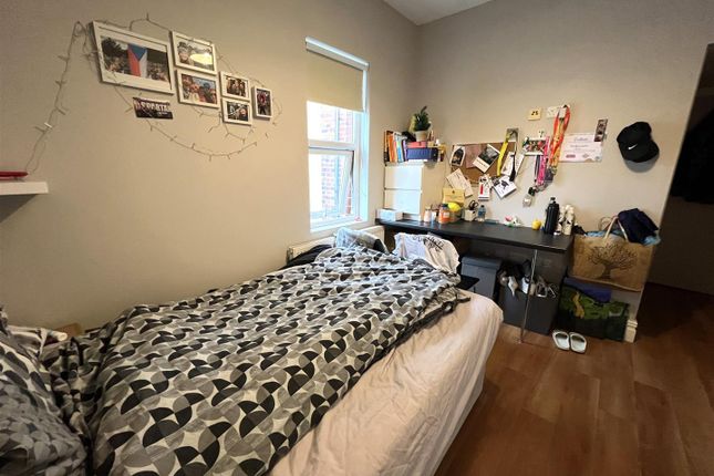 Room 2, 9, Hesketh Avenue, Leeds photo 5
