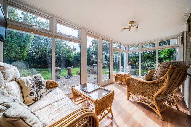 Ashwell, Tetbury Lane, Crudwell photo 4
