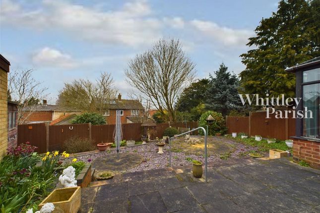 Semi-detached bungalow for sale in Wheatfields, Rickinghall, Diss