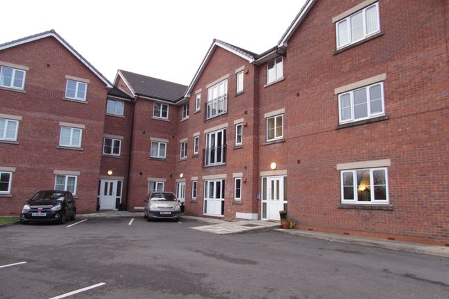 Apartment 16, 242 , Wigan Road, Ashton-in-Makerfield photo 2