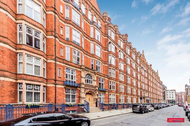 Flat to rent in Bickenhall Street, London