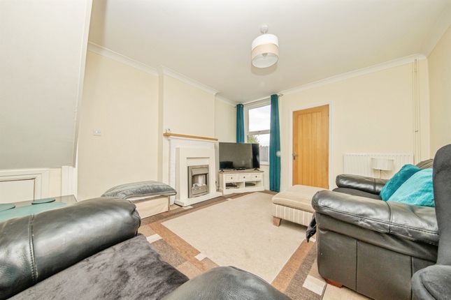 147, Harwich Road, COLCHESTER photo 4