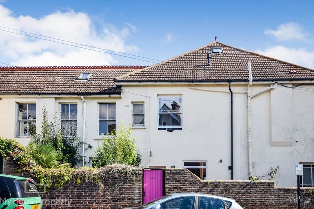 Thumbnail Terraced house to rent in West Drive, Brighton