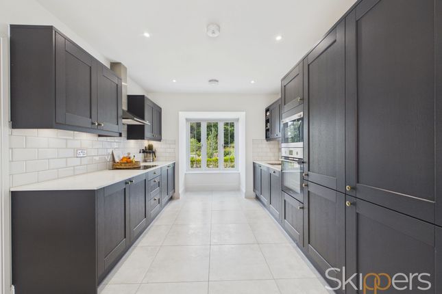5 Meadow View, Ashford photo 2