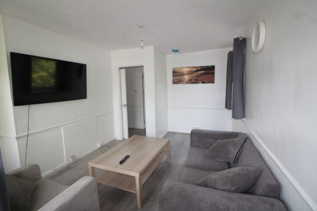 60, Pynham Close, Abbey Wood photo 4