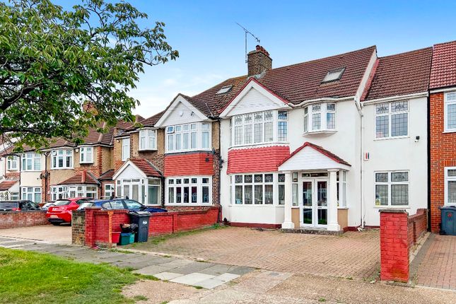 Thumbnail Semi-detached house for sale in Burns Way, Hounslow
