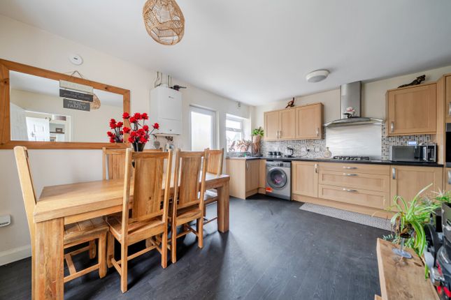 34, Lichfield Road, Chester photo 3