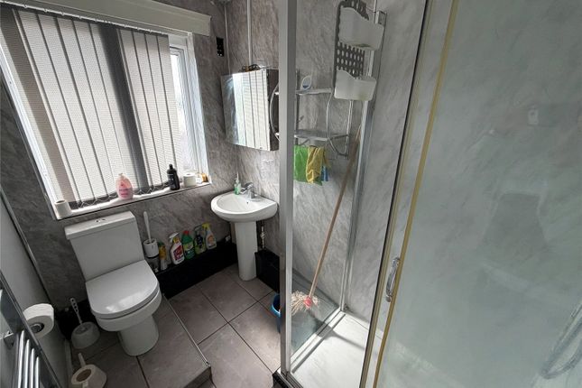 Flat D, 827, Warwick Road, West Midlands photo 3
