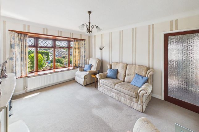 32, Heaton Drive, Bingley photo 3