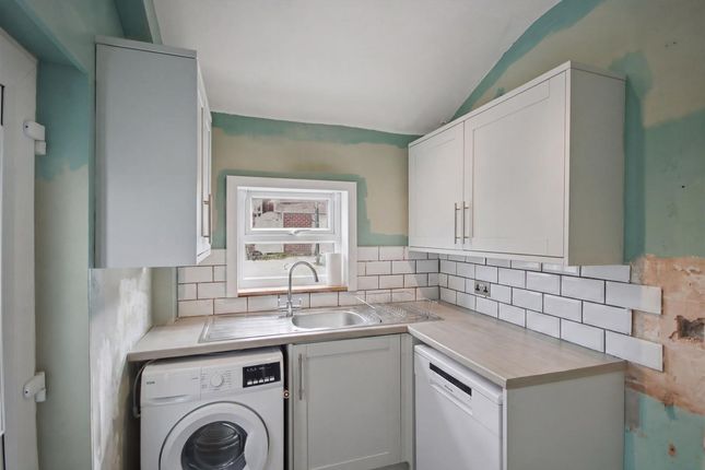16, Prospect Terrace, Chesterfield photo 4