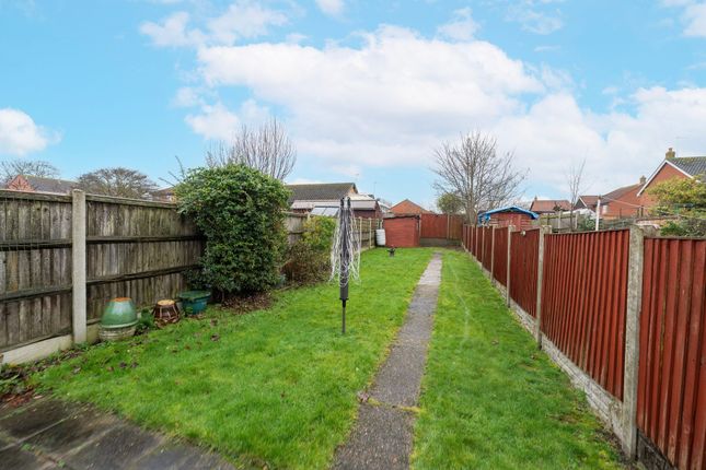 13 Colomb Road, Great Yarmouth photo 2