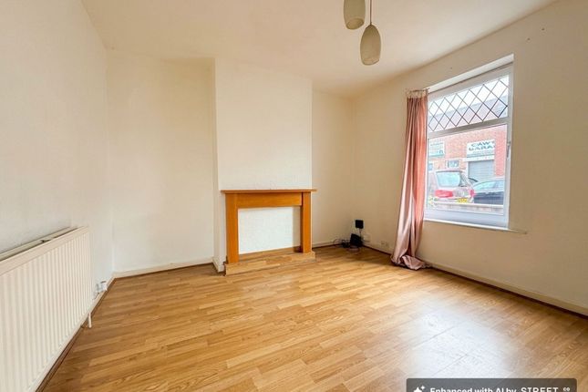2 Trafalgar Road, Southampton photo 3
