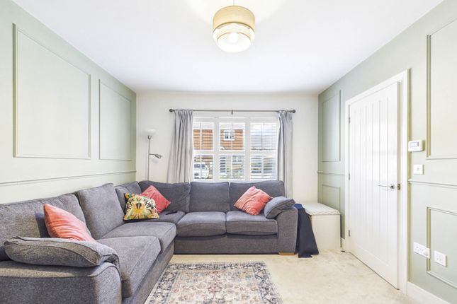 Burch Mews, Aylesbury photo 3