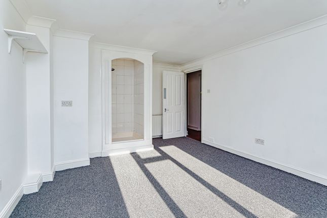 Flat for sale in Plough Lane, Purley, Surrey