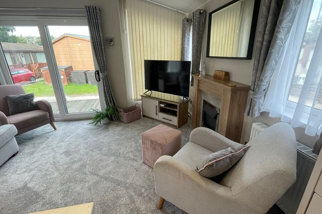 7 Sherwood, South Lakeland Leisure Village, Borwick Lane, Carnforth photo 2