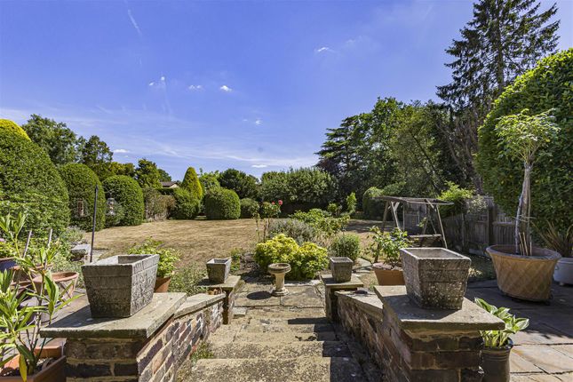 11, Mangrove Drive, Hertford photo 4