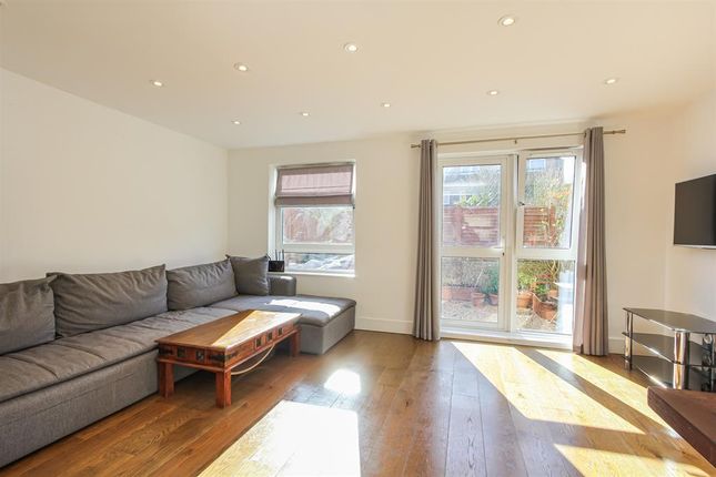 7, Chatham House, McNeil Road photo 4