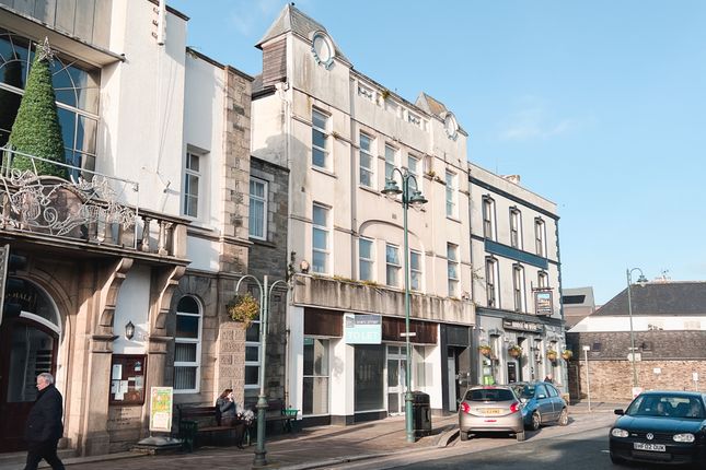 Retail premises to let in The Platt, The Platt, Wadebridge, Cornwall