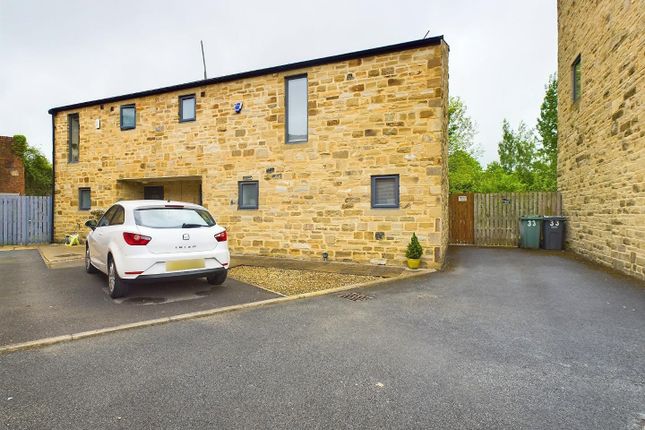 Thumbnail Semi-detached house to rent in Owens Quay, Bingley