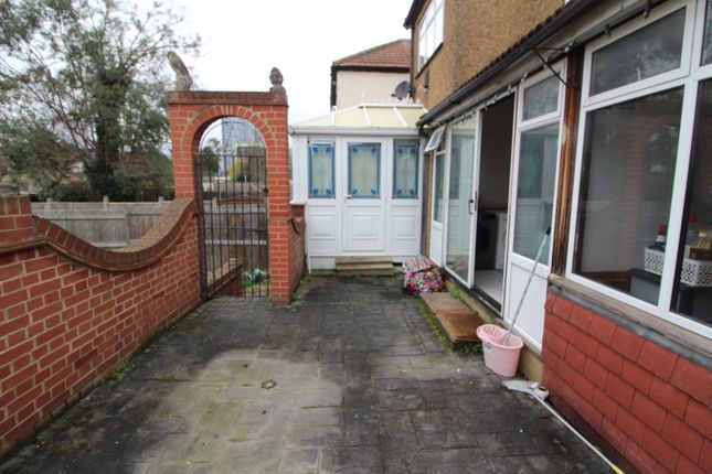 End terrace house for sale in Overton Road, London