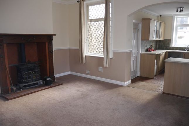 23, Maple Street, Accrington photo 3