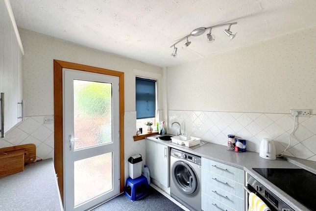 41, Oak Drive, Glasgow photo 4