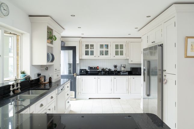 3, Labourham Way, Somerset photo 4