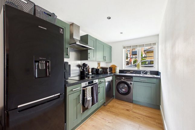15, Propeliar Way, Essex photo 2