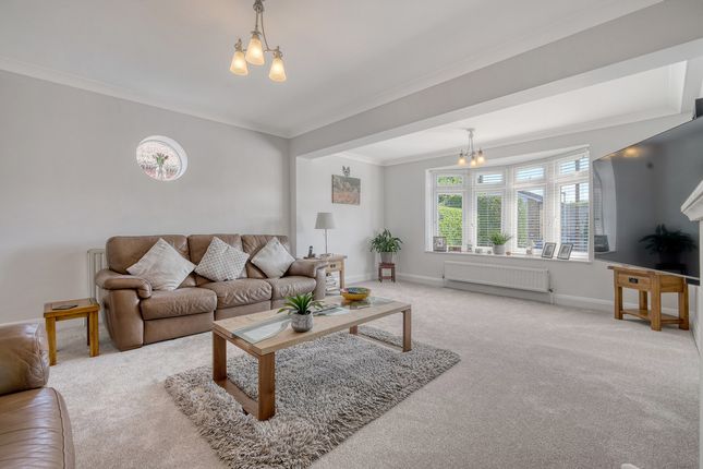 47, Shakespeare Avenue, Basildon photo 4