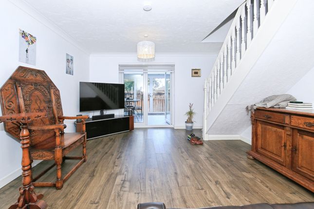 Orchard Court, Peterborough photo 3