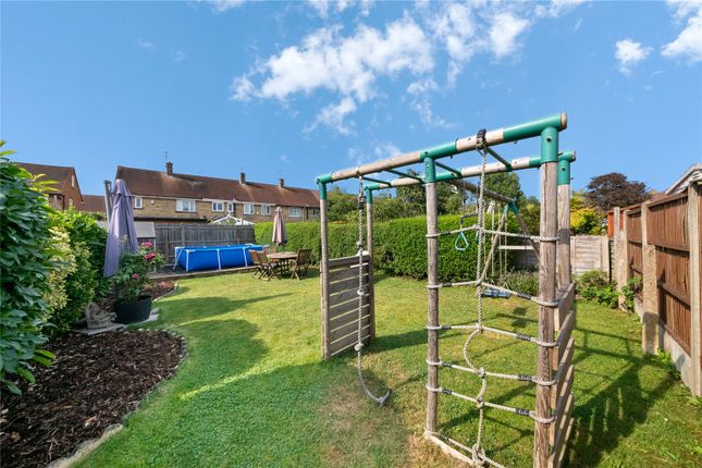 86, Ash Grove, Uxbridge photo 4