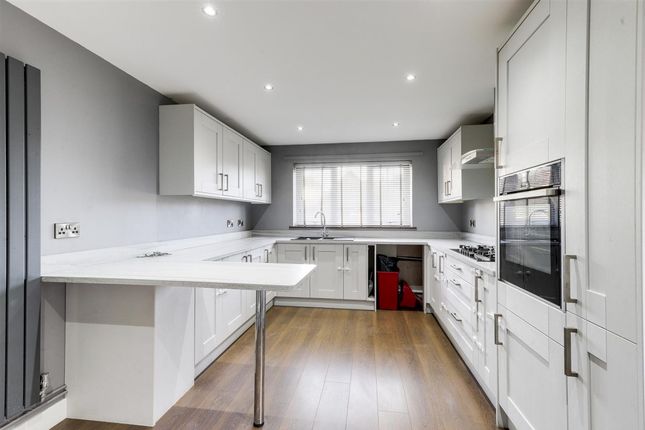 58 Swains Avenue, Nottingham photo 3