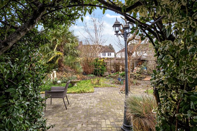68, Lennard Road, Sevenoaks photo 4