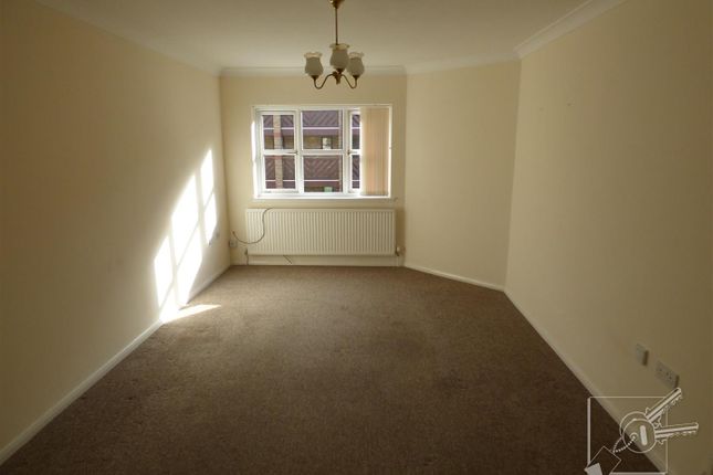 91, St James Oaks, Trafalgar Road, Gravesend photo 4